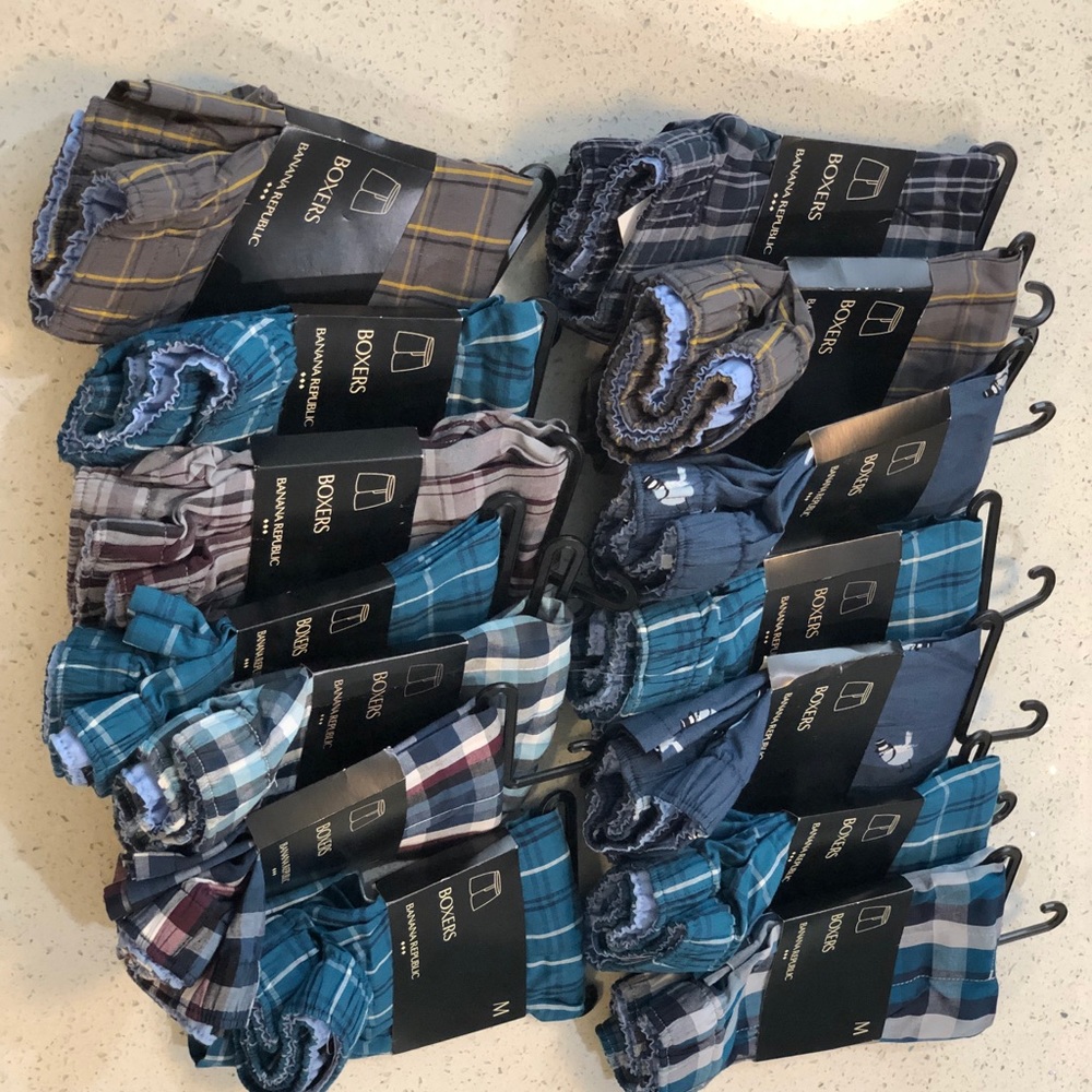 Lot of 14 Banana Republic Medium Boxers M